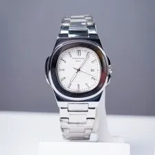 Patek Philippe Nautilus – Superlative Finish Luxury Watch | White Dial